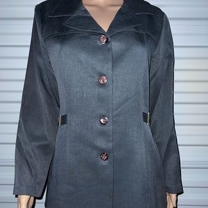 Womens Gray 2 piece pants suit top m bottom 9